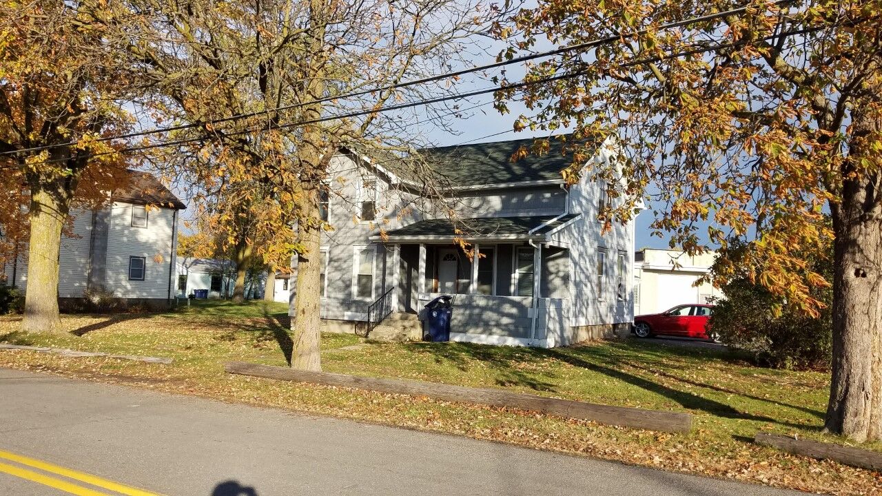 House where woman was shot in Lockport
